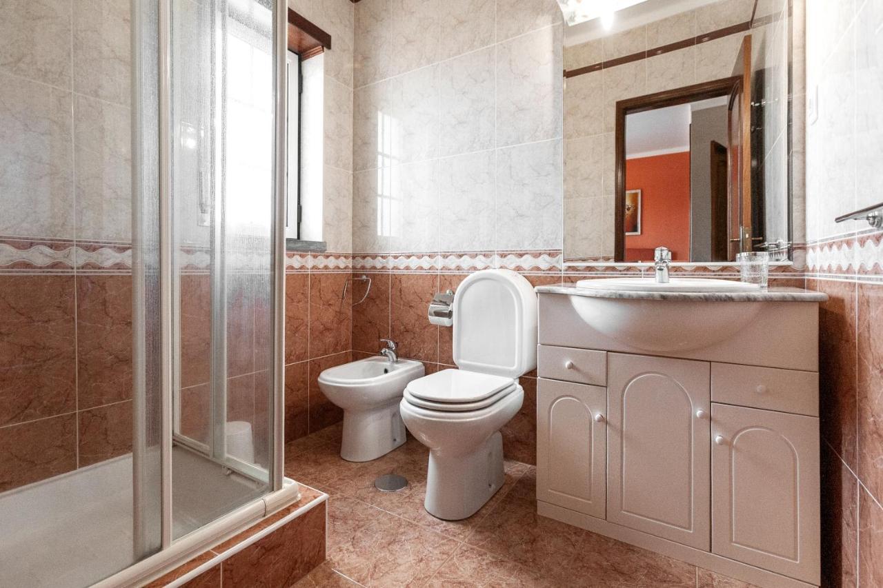 Ocean Breeze Villa Atouguia Da Baleia Eksteriør billede