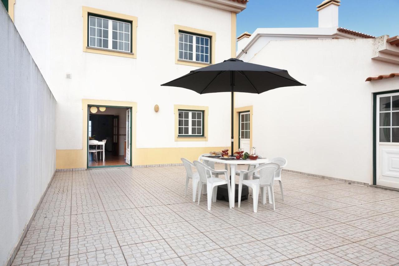 Ocean Breeze Villa Atouguia Da Baleia Eksteriør billede